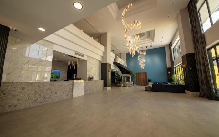 V Center Hotel