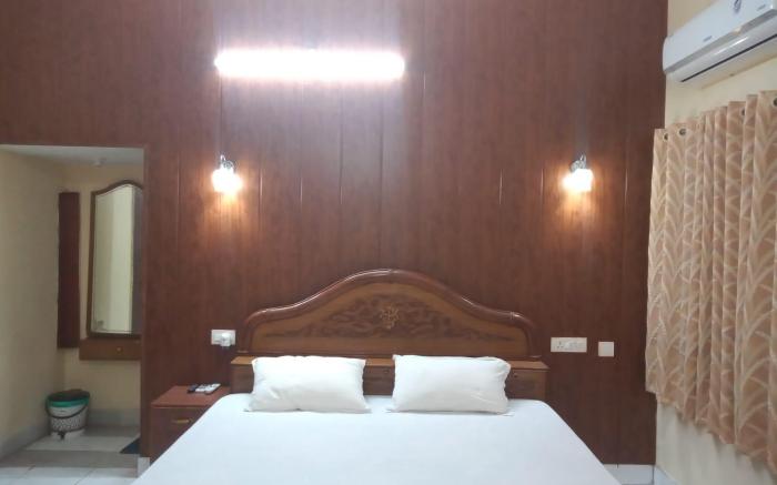 hotel virasat retreat