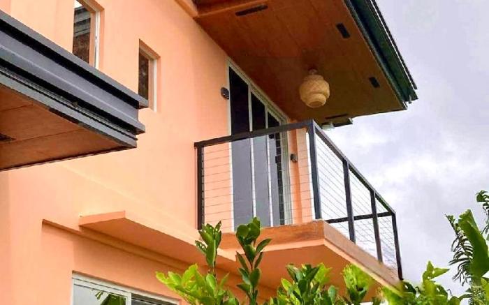 Canlaon City Modern Loft Farmhouse Staycation