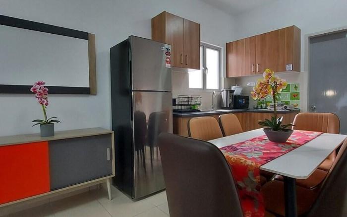 KLIA Alanis Residence Luxury Condo Free Park wi-fi