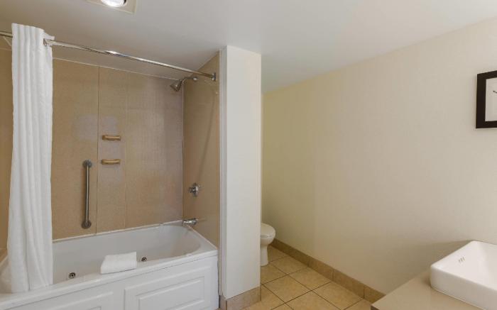 Country Inn & Suites by Radisson, Findlay, OH