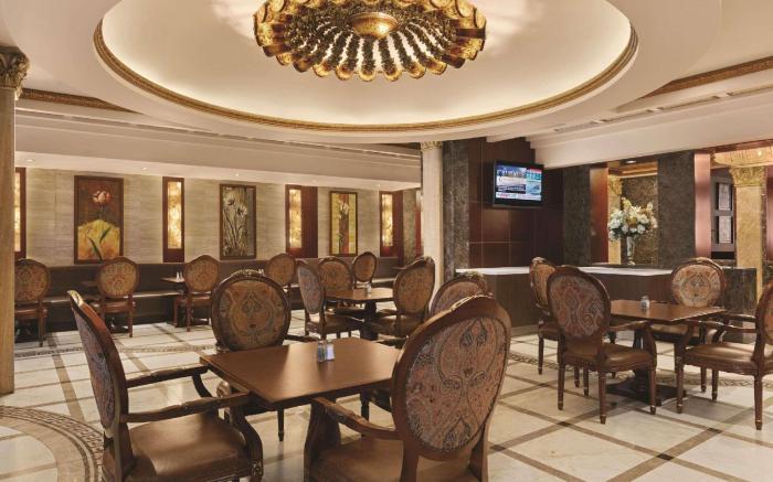 Radisson Toronto Airport West