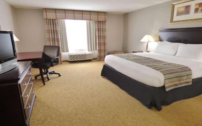 Country Inn & Suites by Radisson, Pensacola West, FL