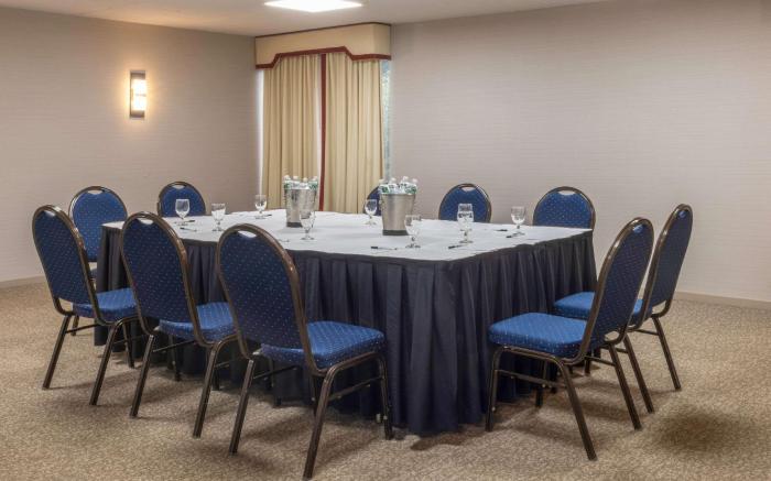 Radisson Hotel Hauppauge-Long Island