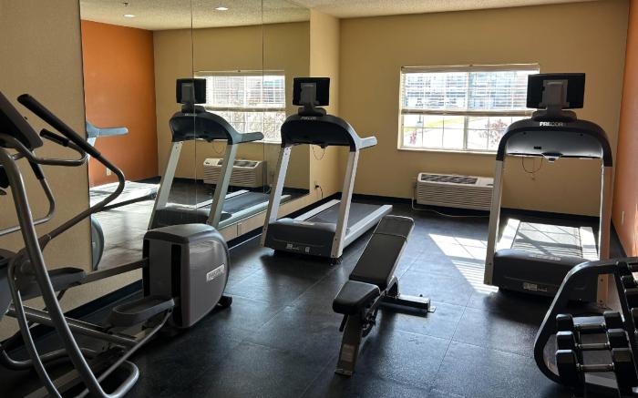 Country Inn & Suites by Radisson, Owatonna, MN