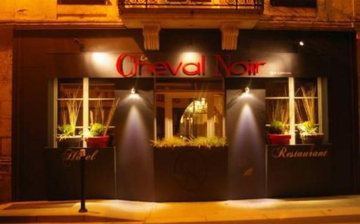 Logis Hotel Le Cheval Noir