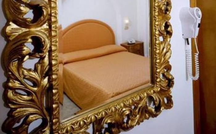 Hotel Mayflower
