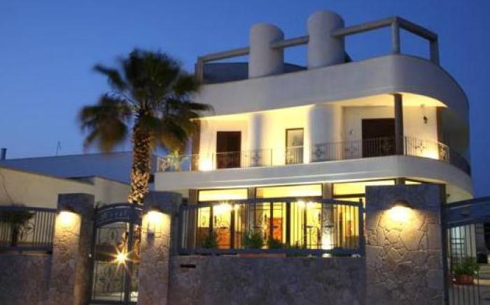 Hotel Salento Mirfran