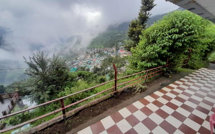 Kalawati Residency