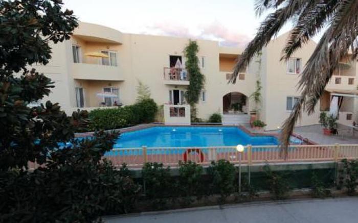 Lambrinos Suites