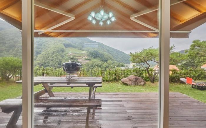 Hongcheon Ariwon Pension