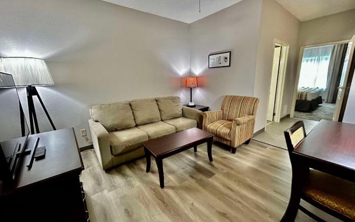 Country Inn & Suites by Radisson, Columbus, GA