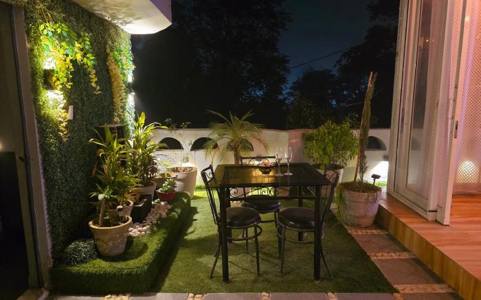 The Leafy Rooftop
