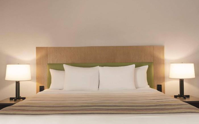 Country Inn & Suites by Radisson Raleigh-Durham Airport NC