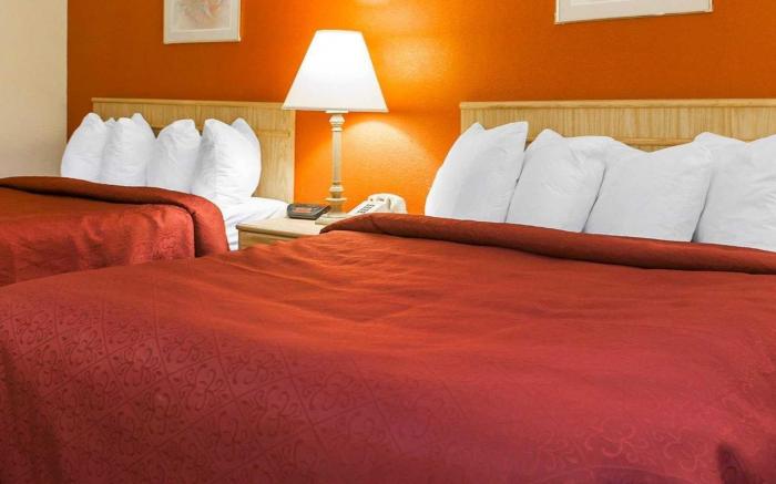 Quality Inn & Suites Greensburg I-74