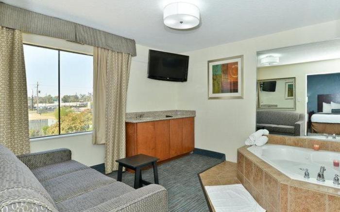 Best Western PLUS Orange County