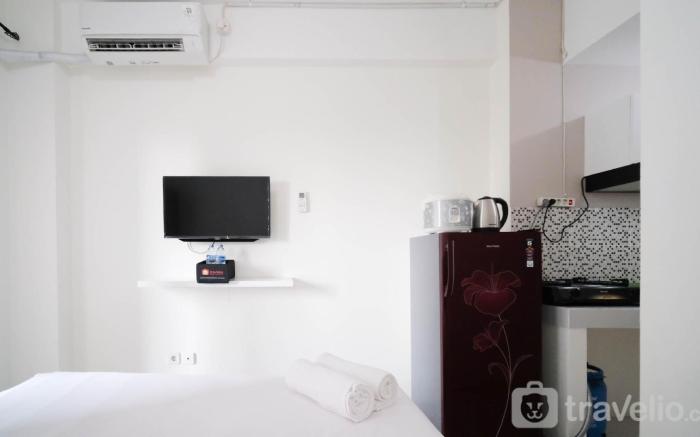 CompactTidy Studio Puncak Dharmahusada By Travelio