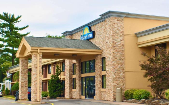 Days Inn by Wyndham Wayne