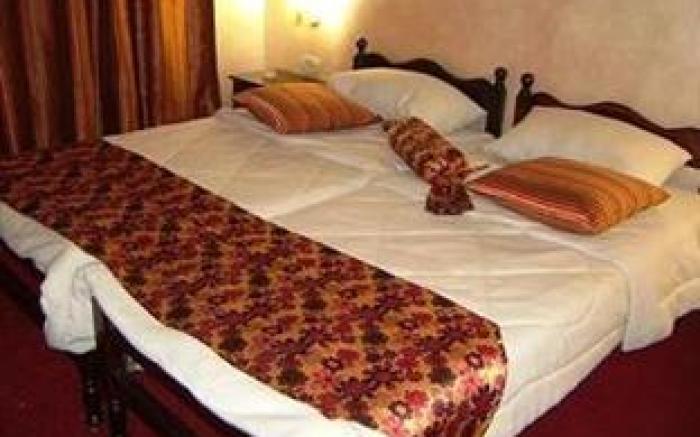 Riviera Hostel