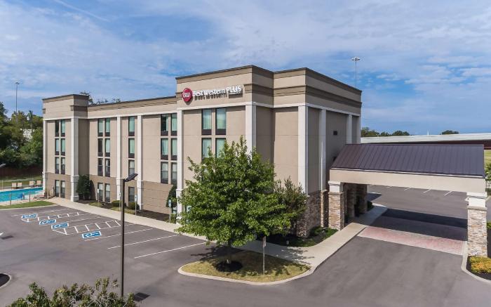 Best Western Plus Belle Meade Inn and Suite