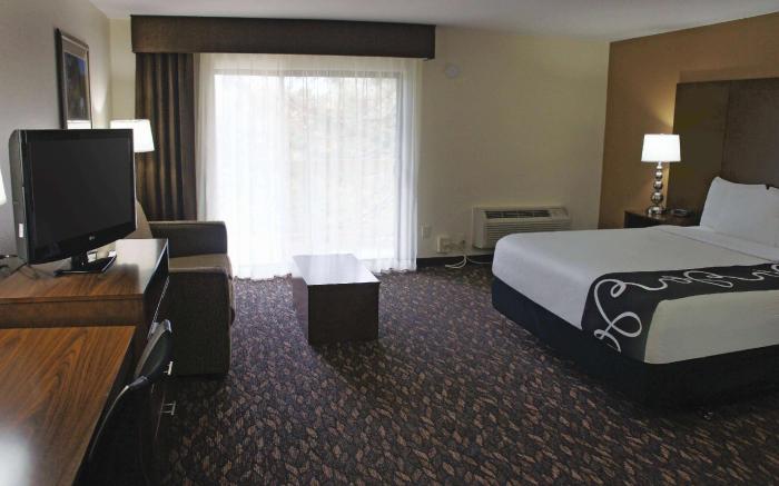 La Quinta Inn & Suites by Wyndham Oakland - Hayward