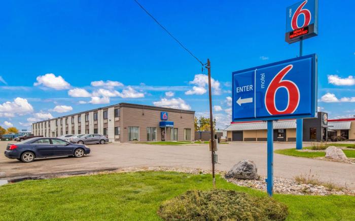 Motel 6 Fargo, ND - West Acres - North Fargo