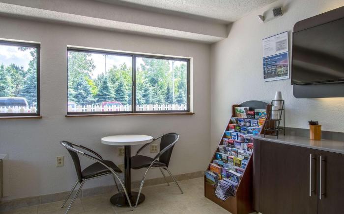 Motel 6 Ashland, OH