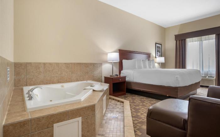 Best Western Opp Inn