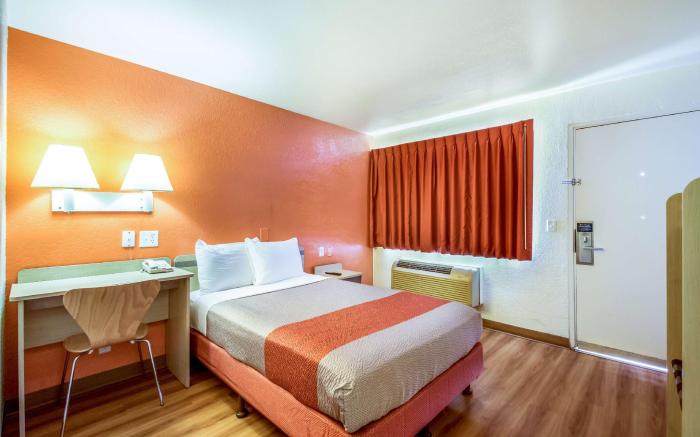 Motel 6 Youngtown, AZ - Phoenix - Sun City