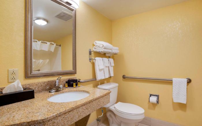 Best Western Plus Oak Mountain Inn