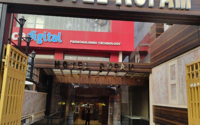 HOTEL  RUPAM TOWER