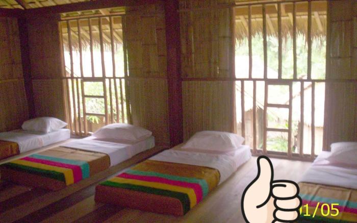 Hill Tribe Art House...Lahu & Akha Homestay