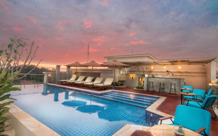 Anachak Angkor Suite