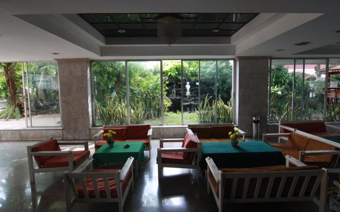 pattaya tower Room 604
