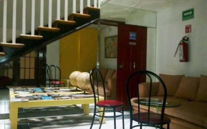 Anys Hostal