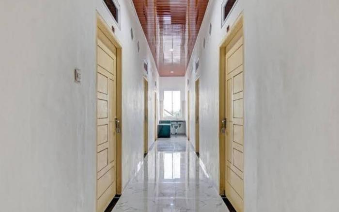 RedDoorz near Parit Indah Pekanbaru