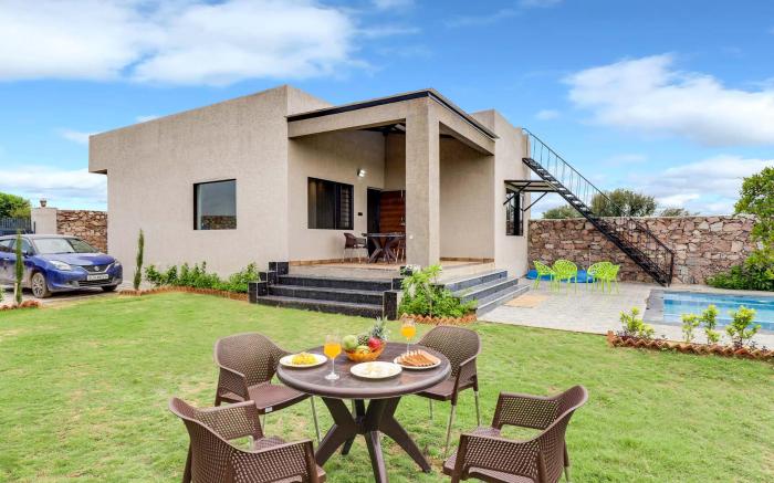 StayVista at La Villa Farm