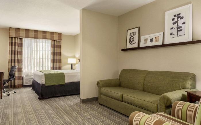 Country Inn & Suites by Radisson, Lima