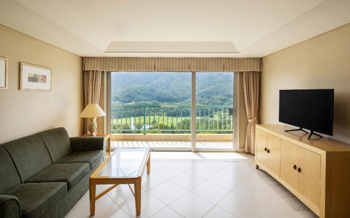 Oakvalley Resort