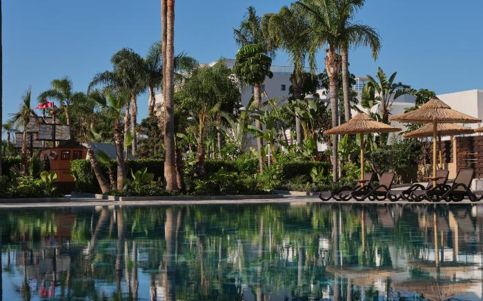 Atlantica Oasis Hotel