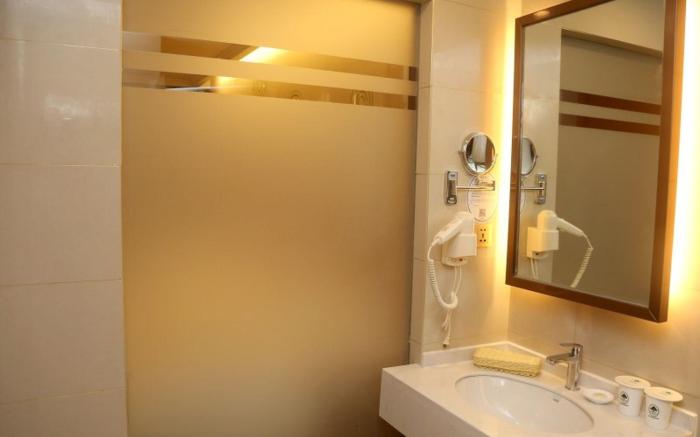 GreenTree Inn Nanjing Jiangning District Dongqi Road Vehicle 4S Park Branch