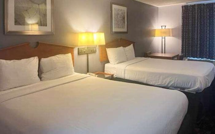 Studio 6  Suites Louisville, KY - Airport Expo Center