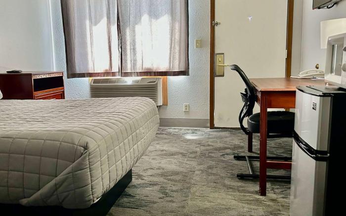 Travelodge by Wyndham Lincoln South