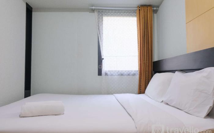 Edgy 2BR at Gateway Ahmad Yani Cicadas by Travelio