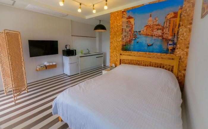 JEJU SEA Jeju Bada Aewol Ocean View Lindo Pension. Pet-friendly. Pets allowed.