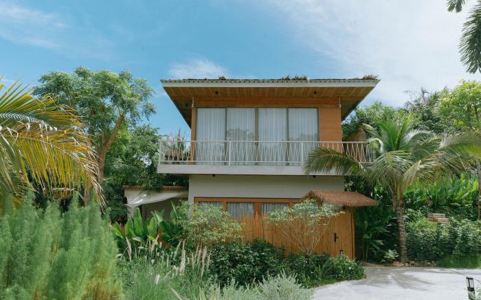 Le La Lake Resort and Spa