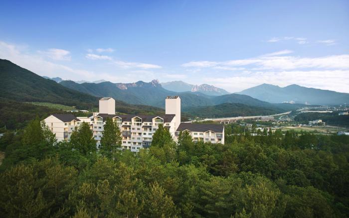 Kumho Seorak Resort