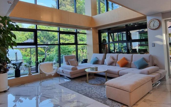 Dongha Pension