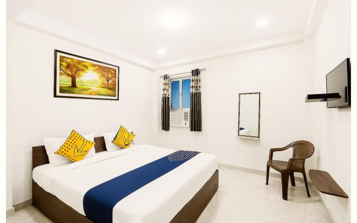 Goroomgo Shiv Ganga Guest House varanasi