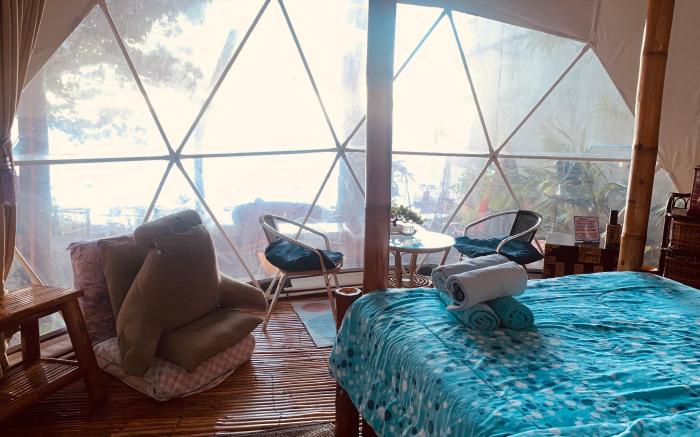 Glamping Bamboo Dome at Dauin Marine Sanctuary